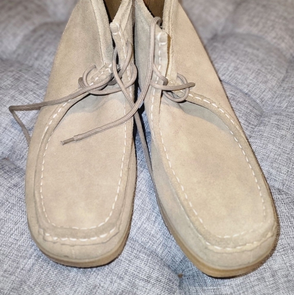 Trail Guide Chukka Gum sole boots size 13